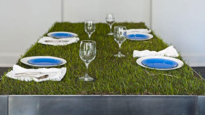Grass Top PicNYC Table by Haiko Cornelissen Architecten