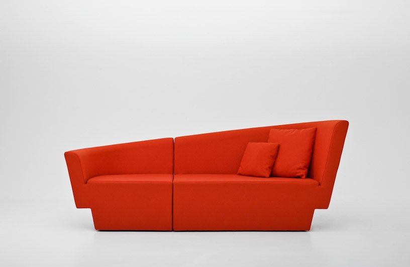Chopin Sofa by Tomek Rygalik