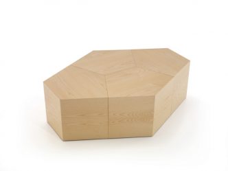 Pent Table by DSIGNIO for Beltà
