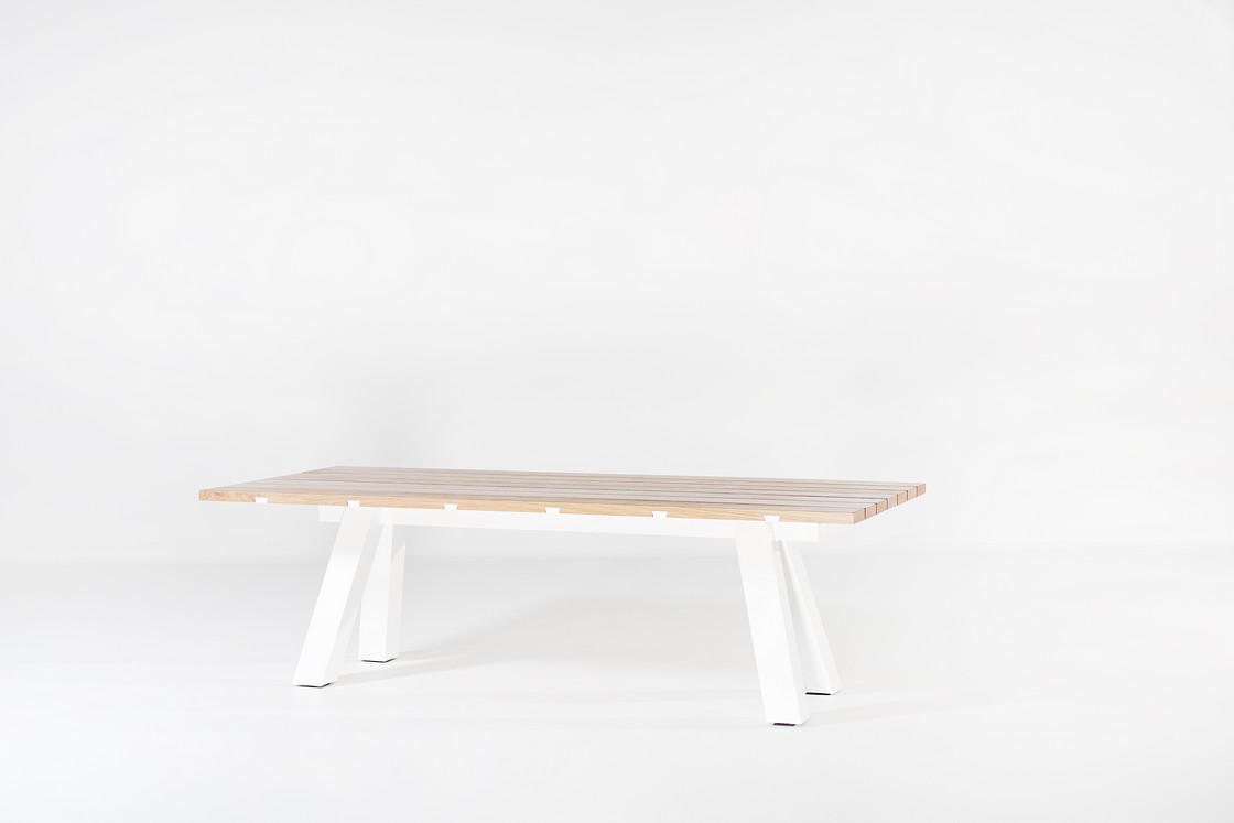 Outdoor 01 Table by Marlieke van Rossum for Avenue Road