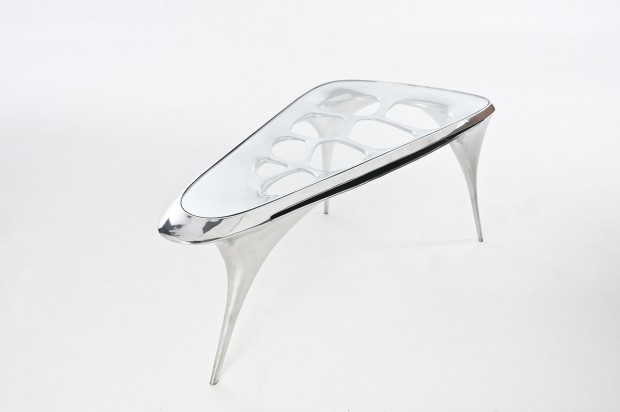 Table R by Il Hoon Roh