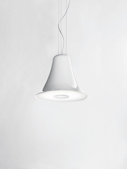 Campana by Lucente