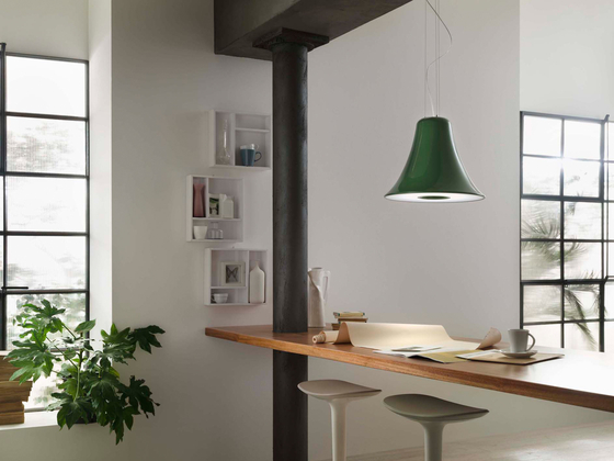Campana by Lucente