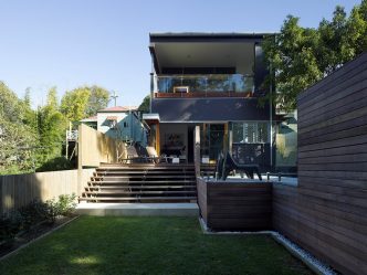 Bowler House by Tim Stewart Architects