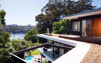 River House in Sydney by MCK Architects