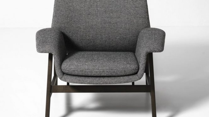 Timeless Design: Agnese Chair by Gianfranco Frattini for Tacchini Italia