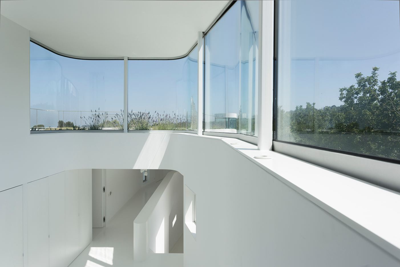 Casa V in Oleiros, La Coruña by DOSIS