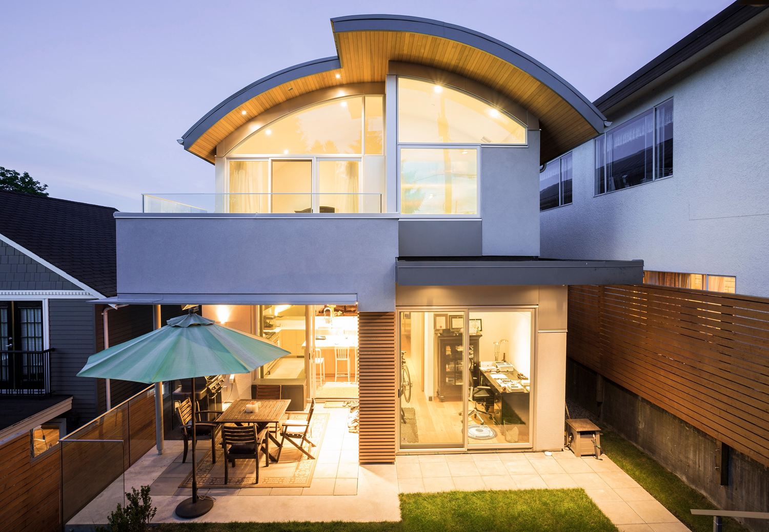 Heather Street Residence in Vancouver, Canada by Frits de Vries