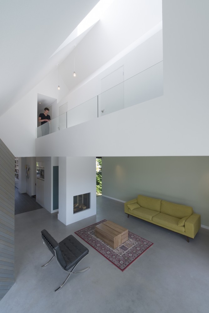 House W in Duiven, The Netherlands by Studio Prototype