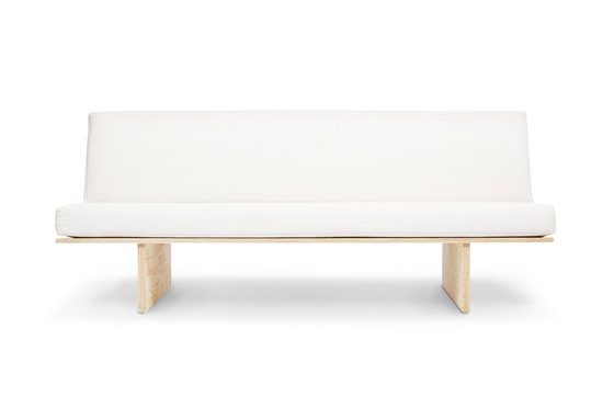 Soffa by Mats Theselius for WOODSTOCKHOLM