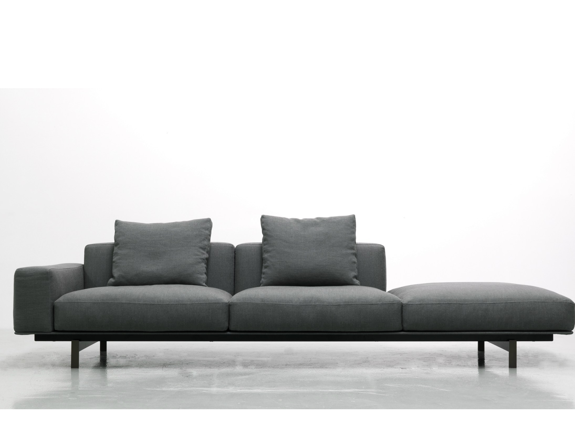 Yard Sofa by Francesco Rota for LEMA