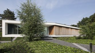 Villa Spee in Haelen, Netherlands by Lab32 Architects