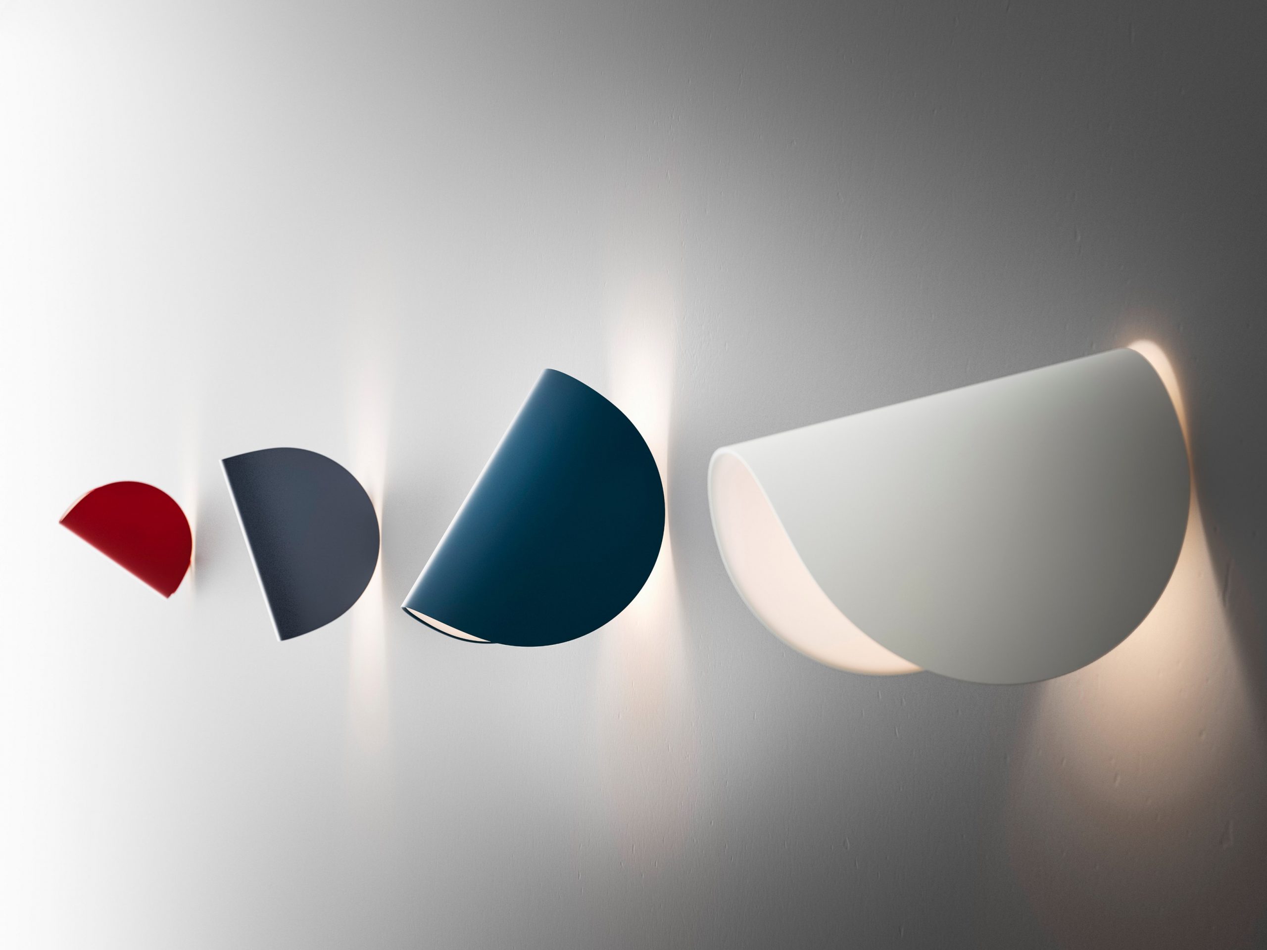 IO Wall Lamp by FontanaArte