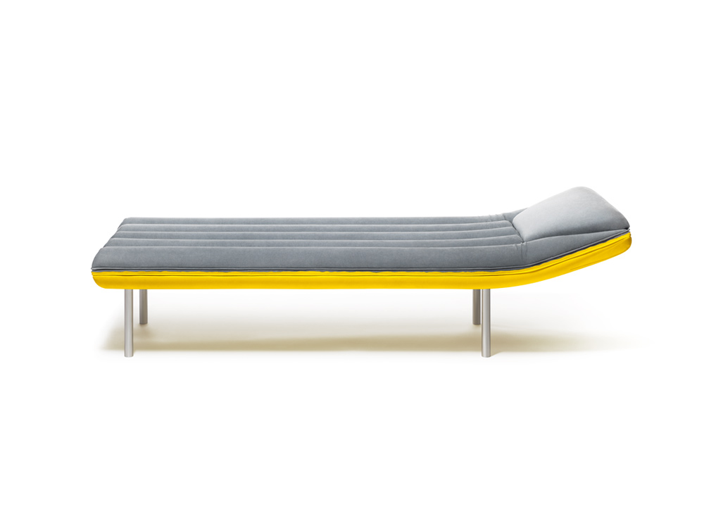 Blow Daybed by Emanuele Magini for Gufram