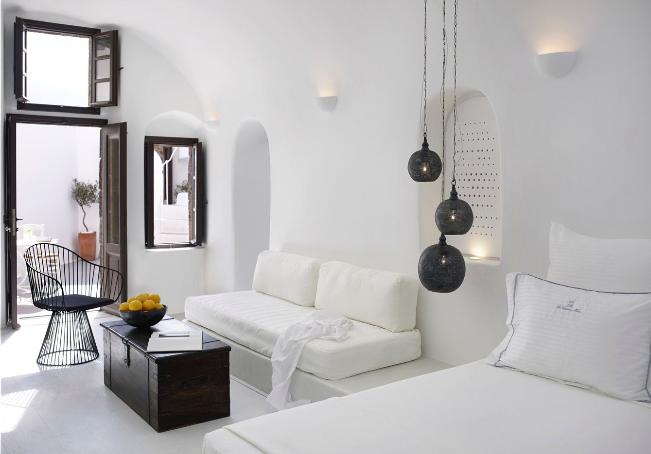 Cave Suite in Oia, Greece by PATSIOS