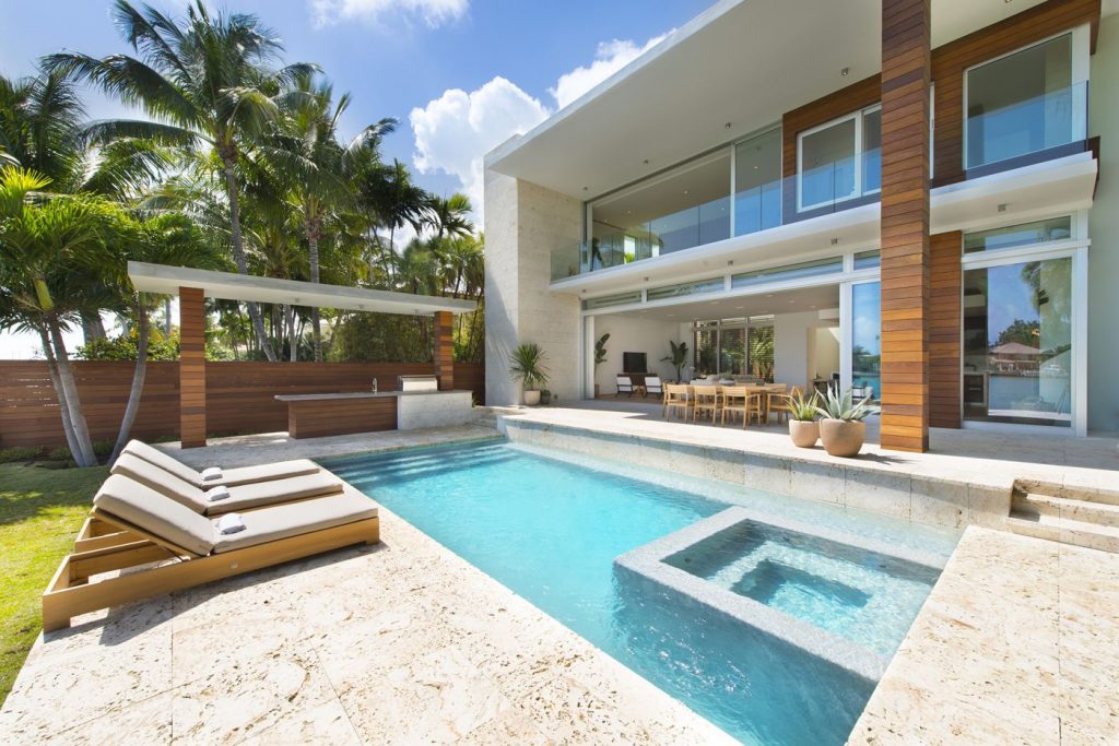 Dilido Residence in Miami Beach by [STRANG] Miami