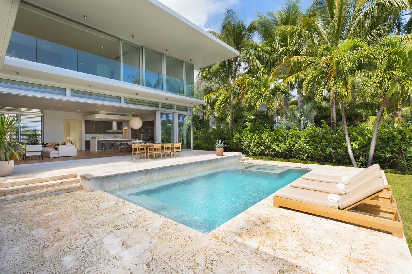 Dilido Residence in Miami Beach by [STRANG] Miami