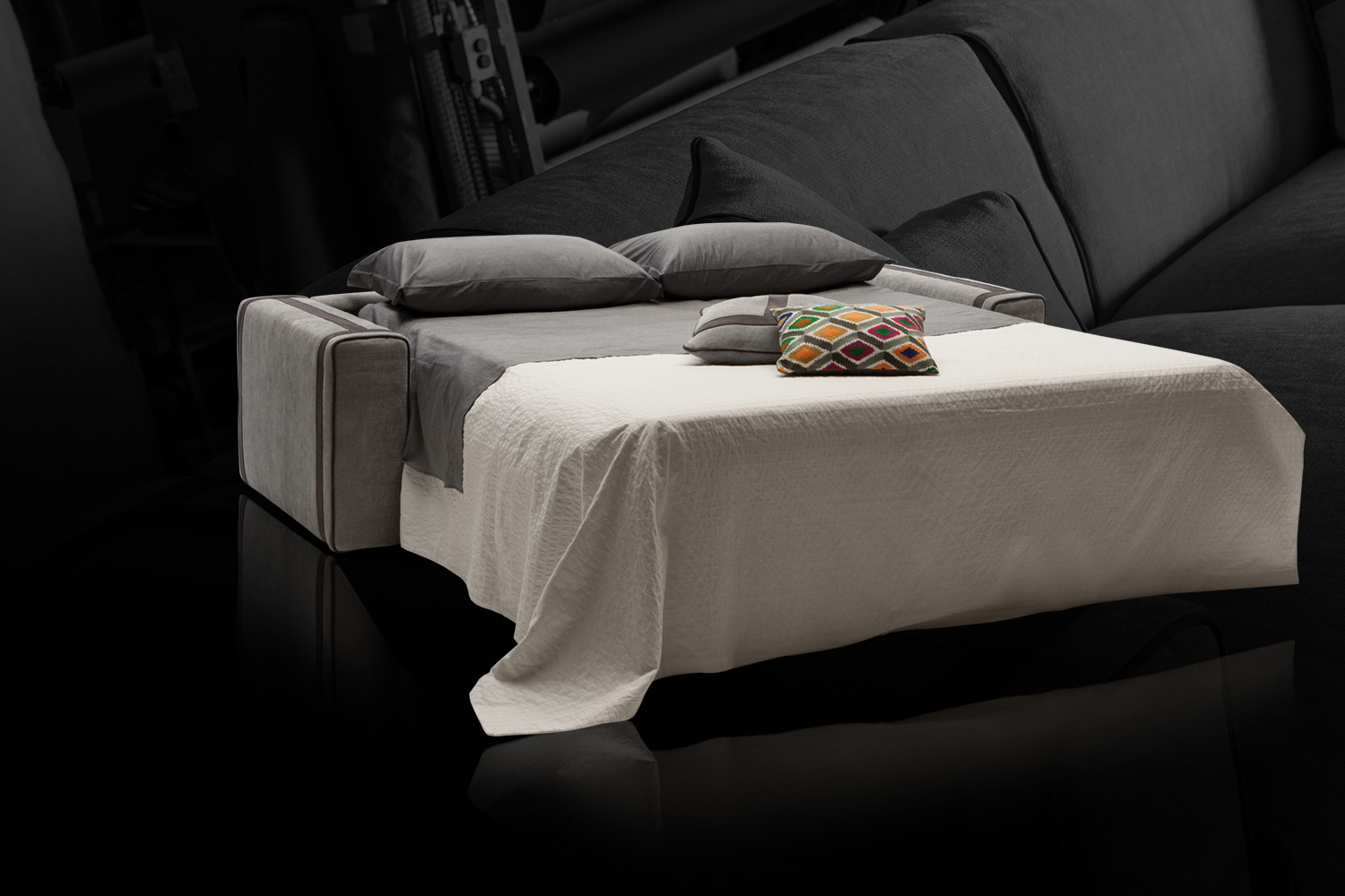 Ellington Sofabed by Milano Bedding