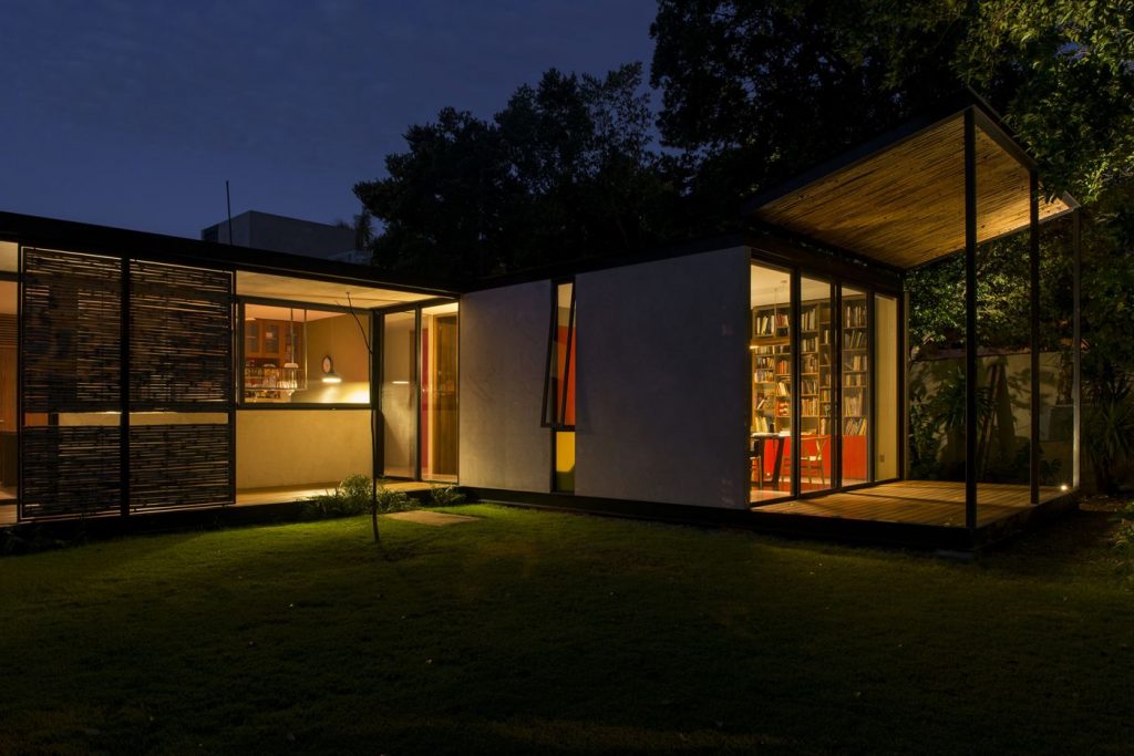 Itzimna House in Mérida, Mexico by Reyes Rios + Larrain Arquitectos