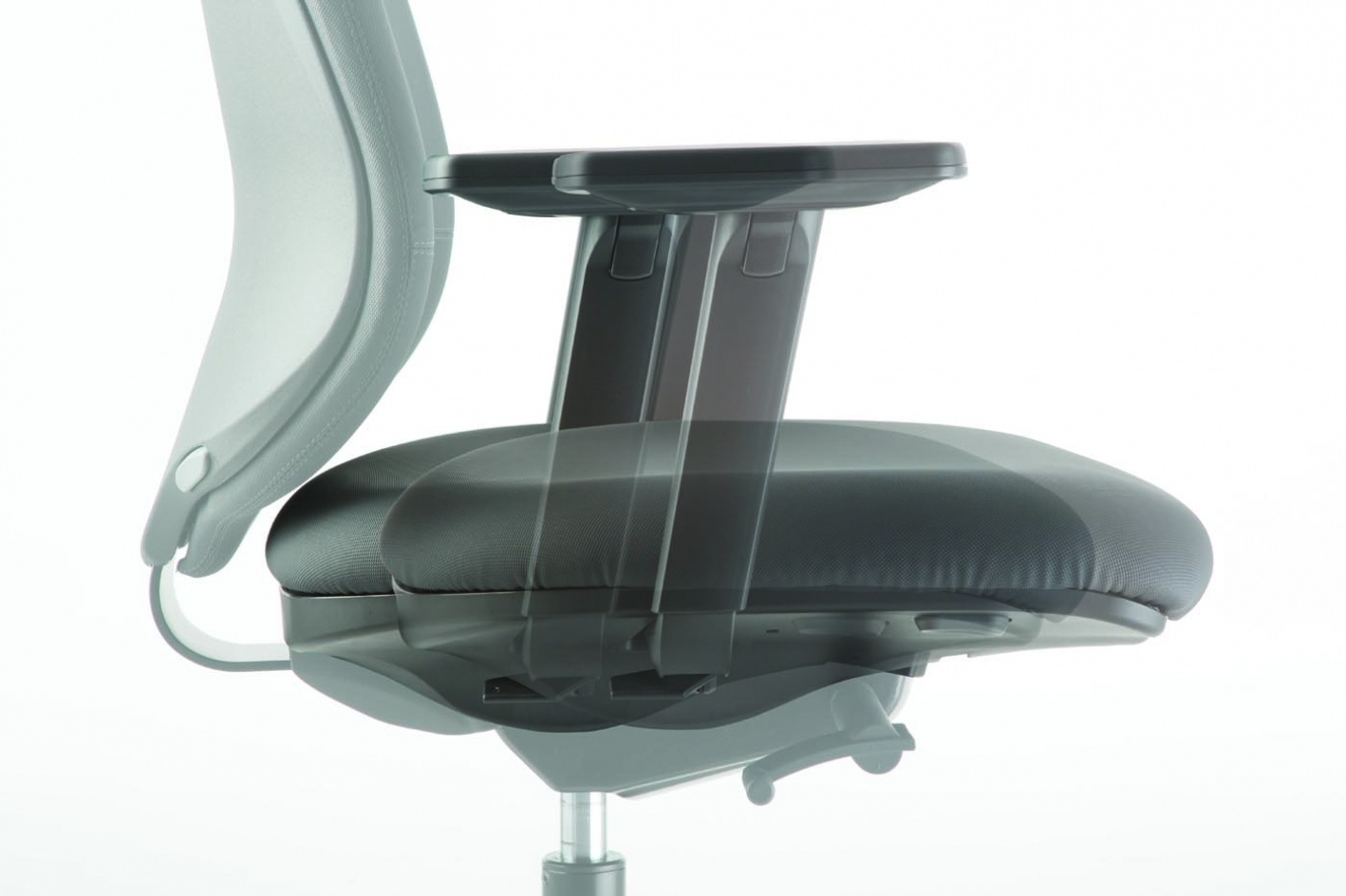 Pratica Office Chair by Luxy