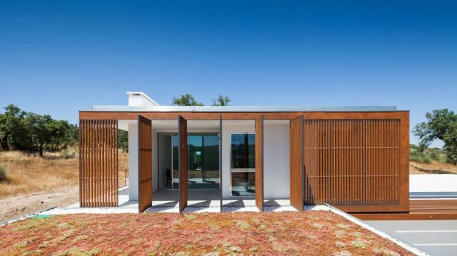 Quinta dos Pombais House in Portugal by OPERA | Design Matters