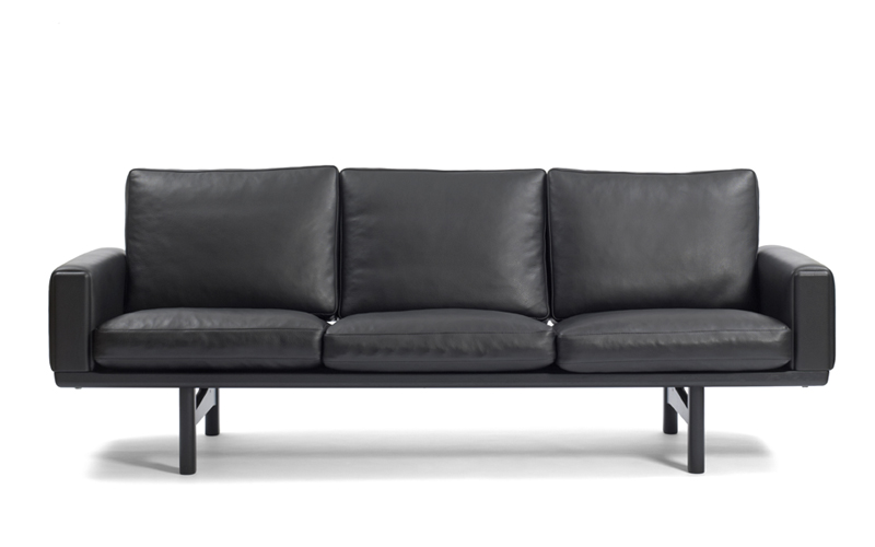 GE 236 Sofa by Hans J. Wegner for Getama
