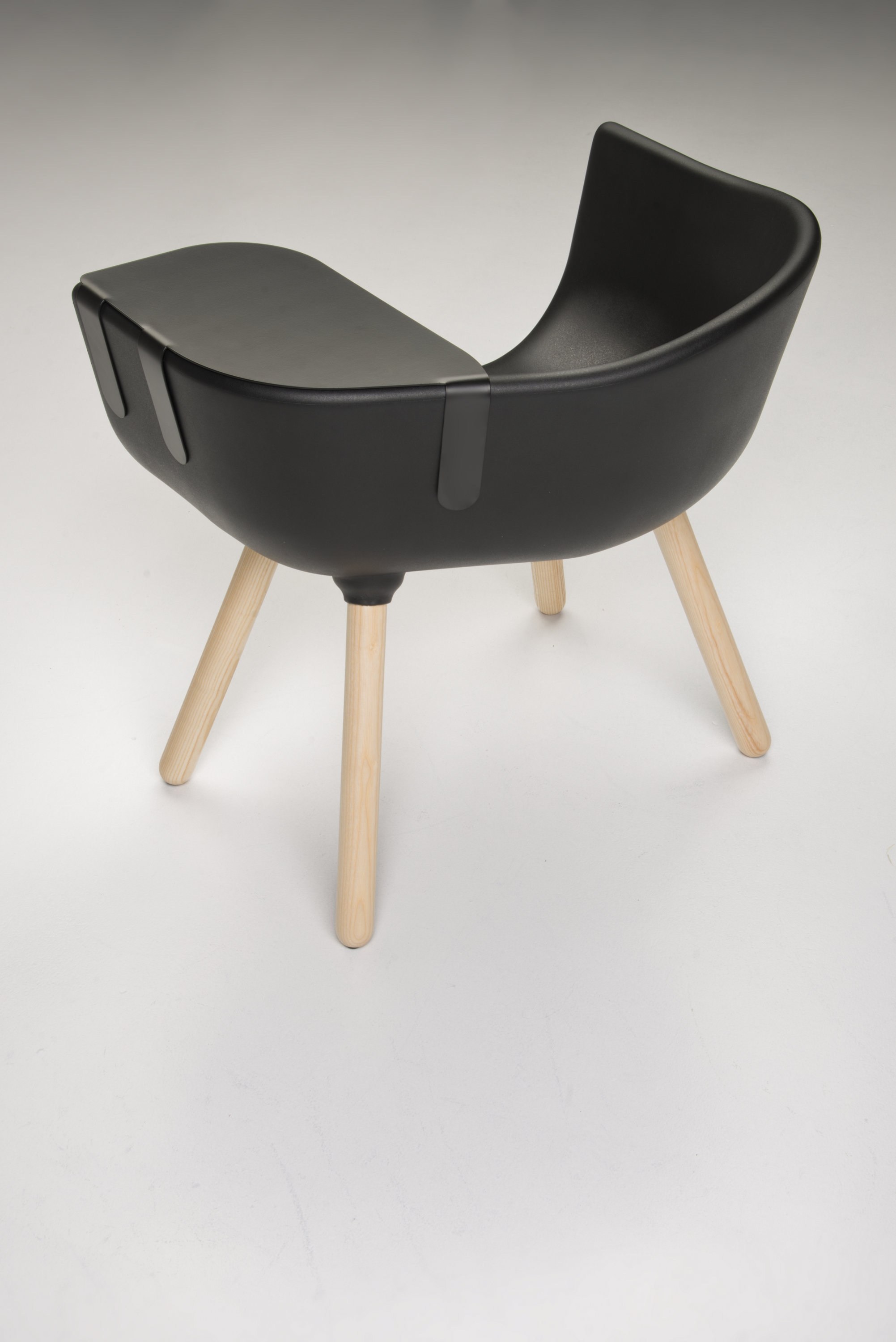 Tulip Large Chair by Kazuko Okamoto for Chairs & More