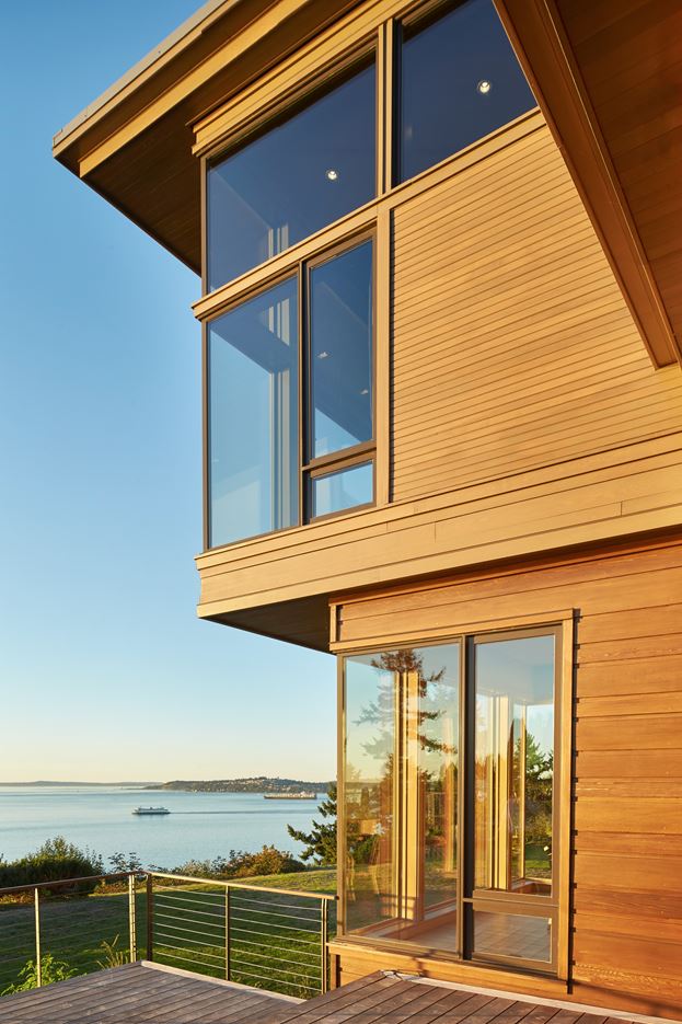 Elliott Bay House in Seattle by FINNE Architects