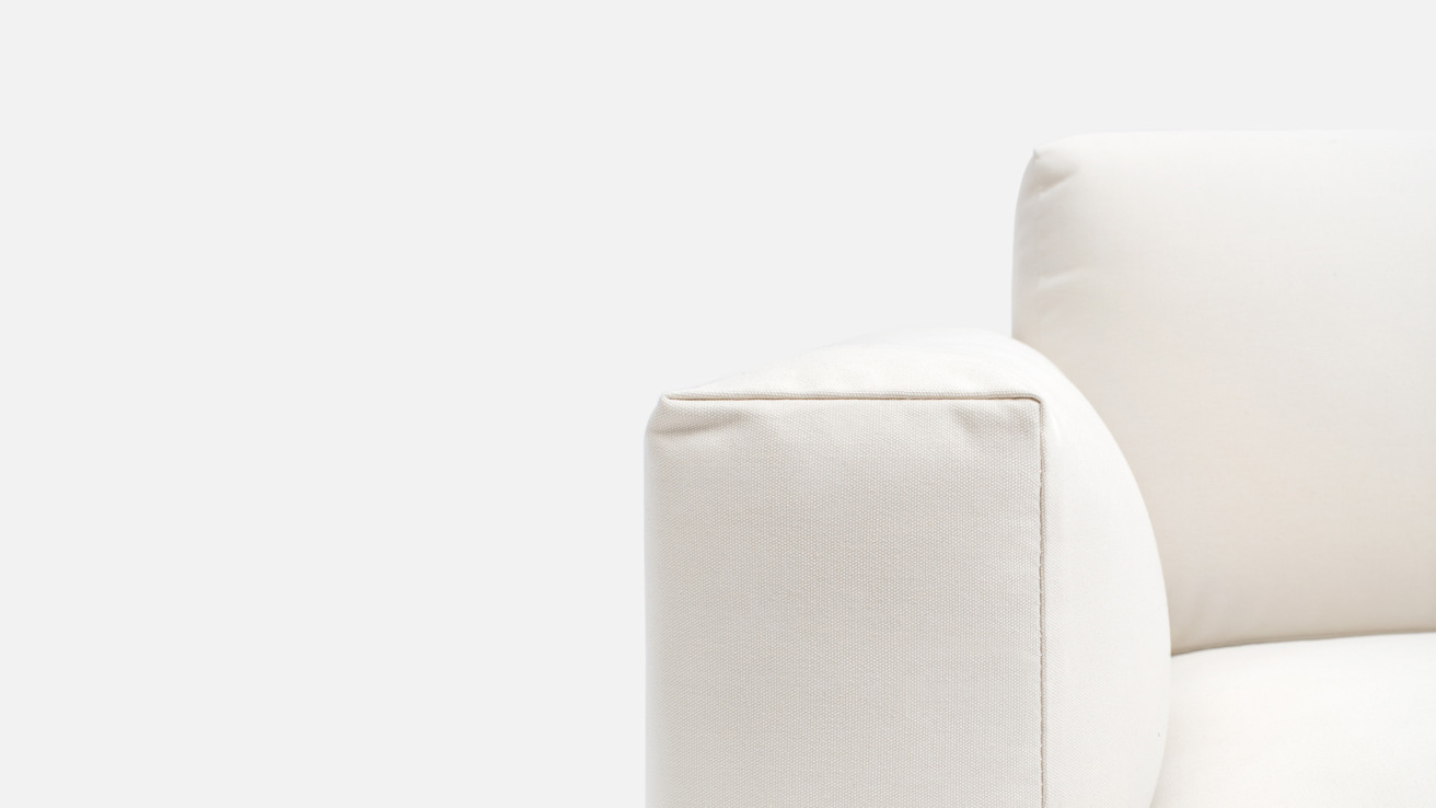 Koti Sofa by Form Us With Love for Hem