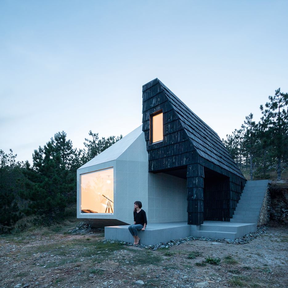 Divčibare House in Serbia by EXE Studio