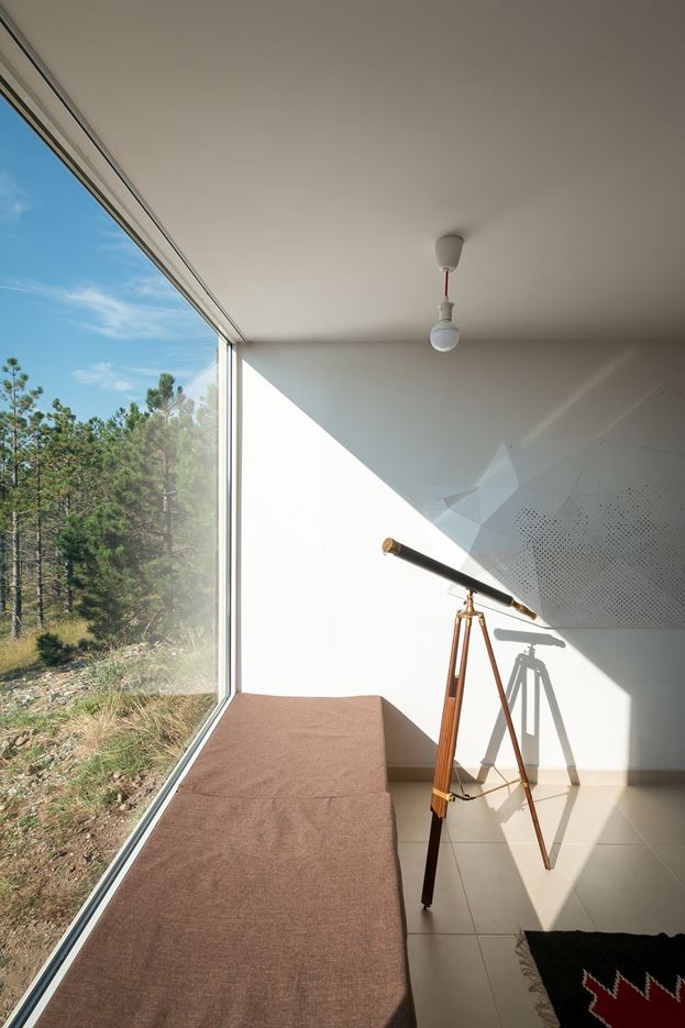 Divčibare House in Serbia by EXE Studio