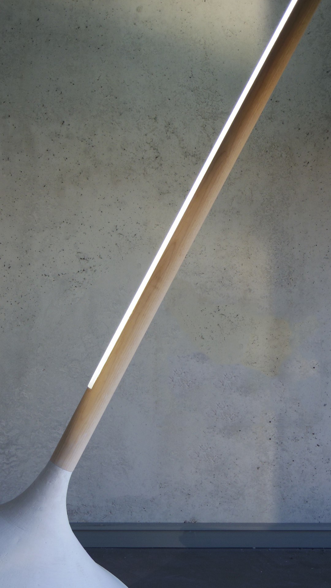 Pumpal Lamp by Ewan Cashman