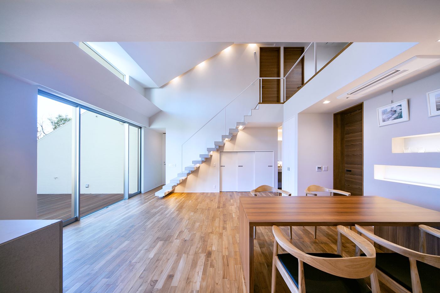 I3-House in Miyazaki Prefecture, Japan by Architect Show