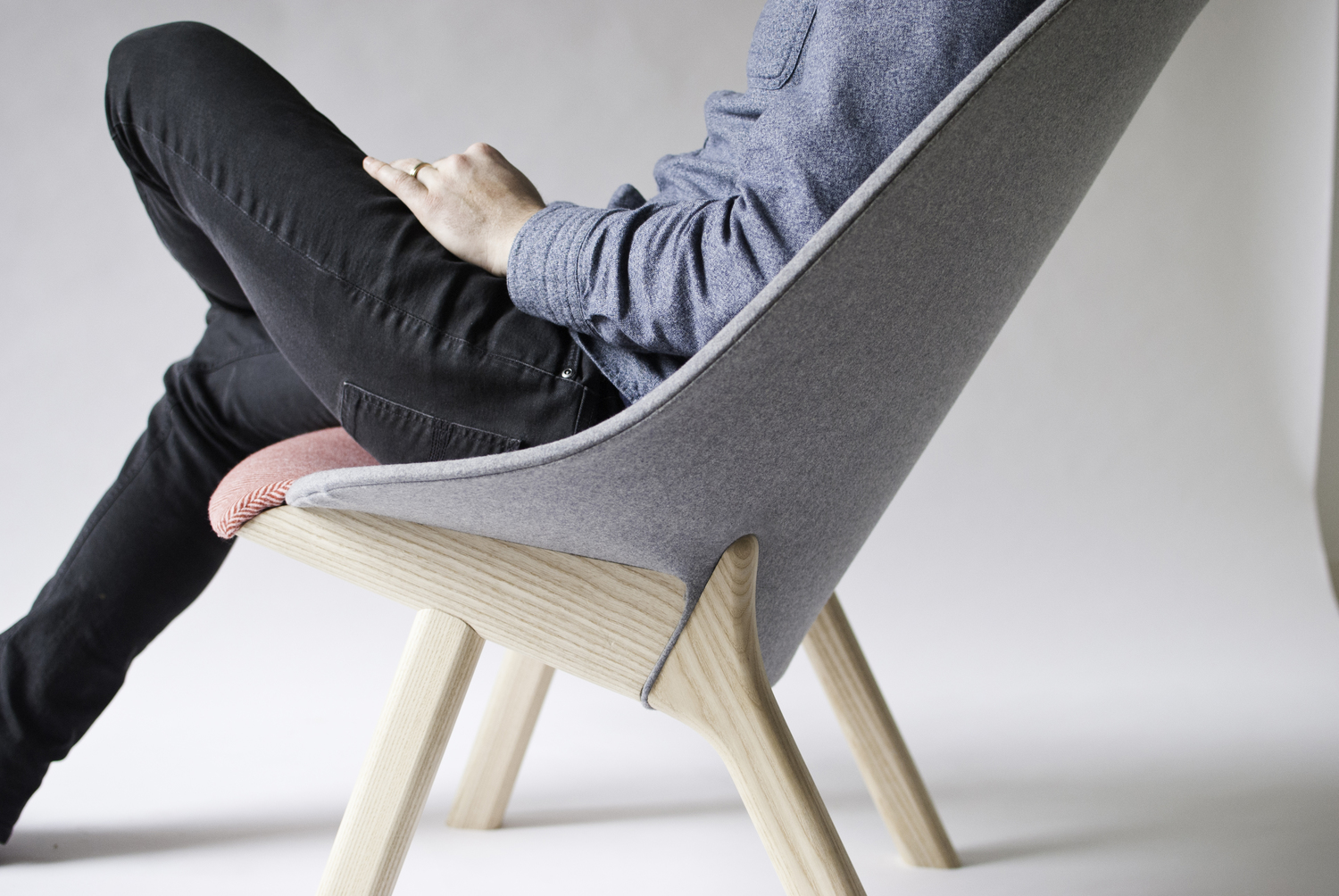 Sprung Lounge Chair by Studio Gorm