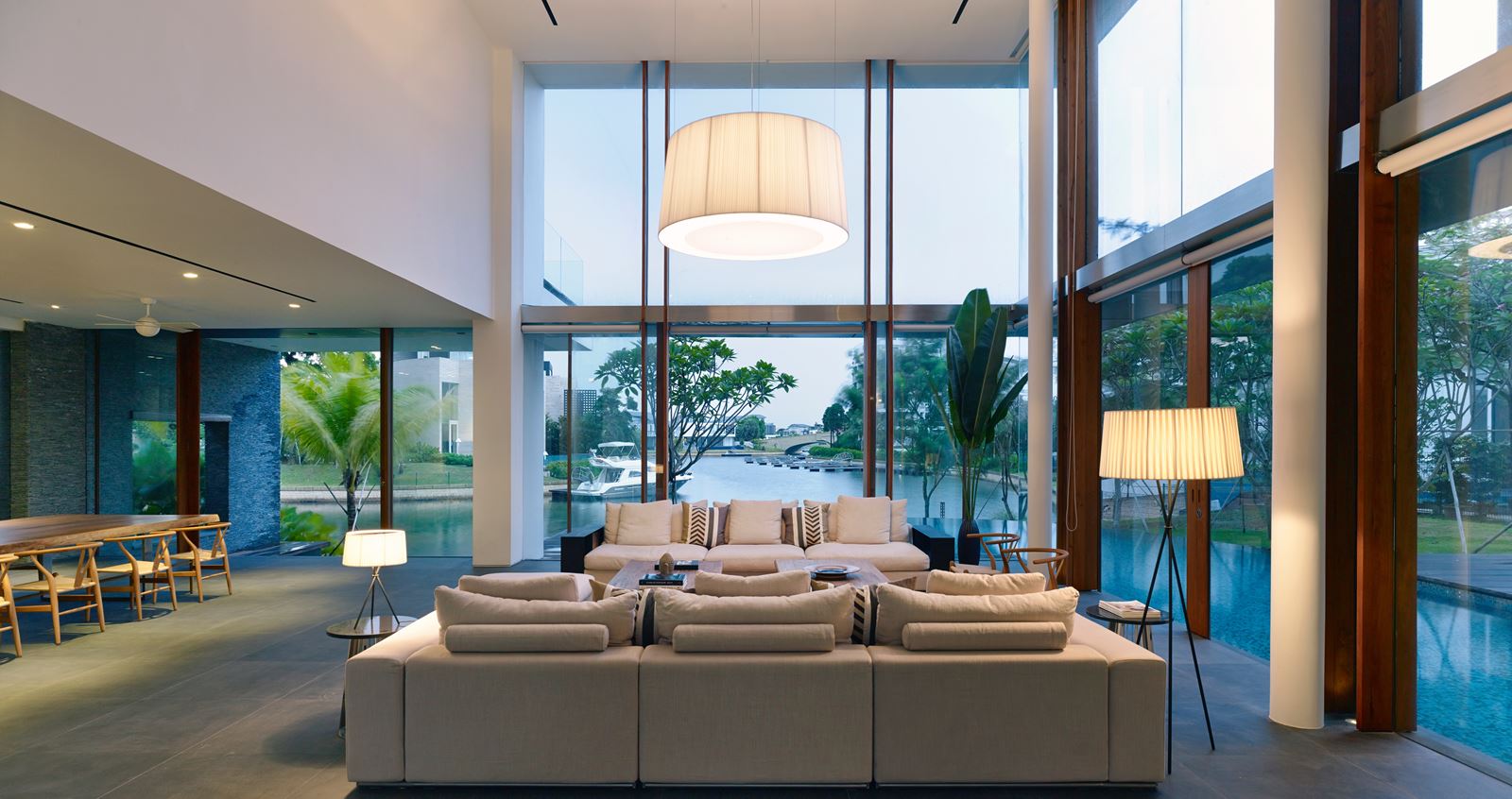 No.2 Residence in Singapore by Robert Greg Shand Architects