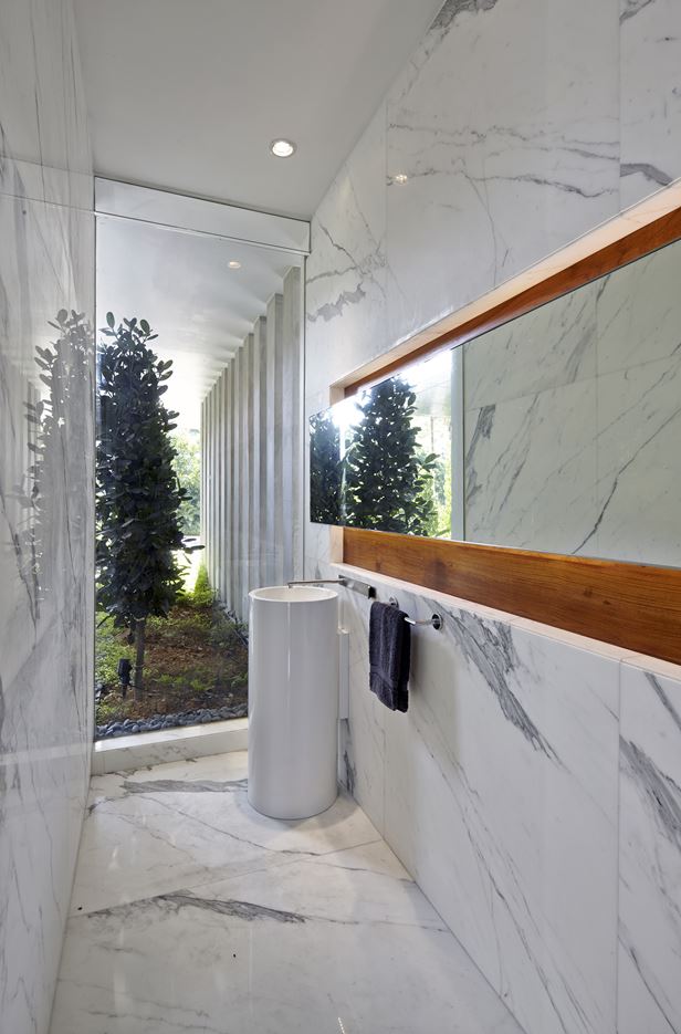 No.2 Residence in Singapore by Robert Greg Shand Architects
