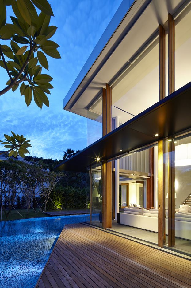 No.2 Residence in Singapore by Robert Greg Shand Architects