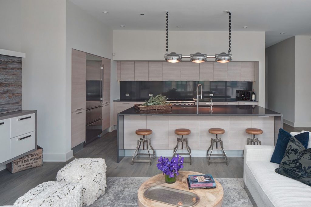 River North Penthouse in Chicago by LG Interiors