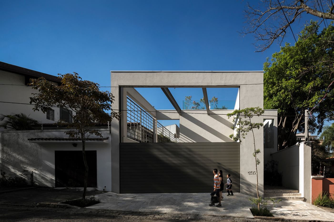 C House in São Paulo, Brazil by Studio Arthur Casas