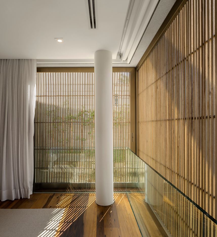 C House in São Paulo, Brazil by Studio Arthur Casas