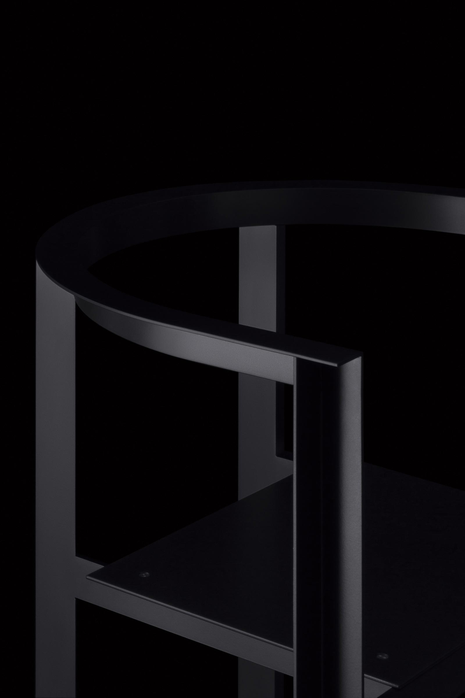 Throne Chair by New Tendency