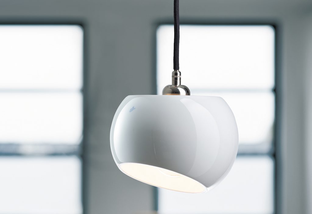 White Moons by Daniel Klages for Licht im Raum