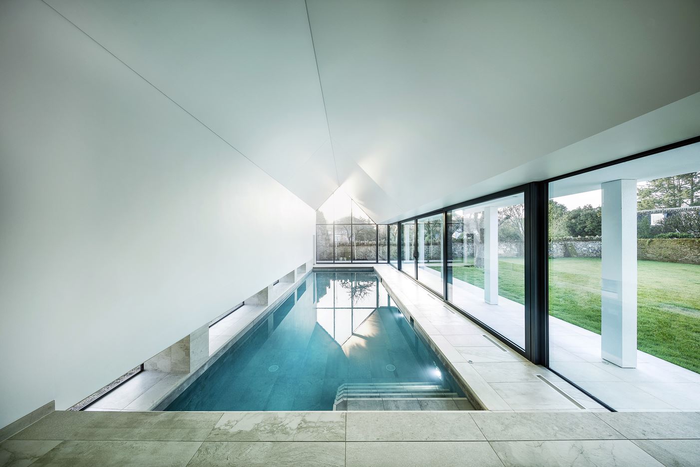 The Pilot’s House in Winchester, United Kingdom by AR Design Studio Architects