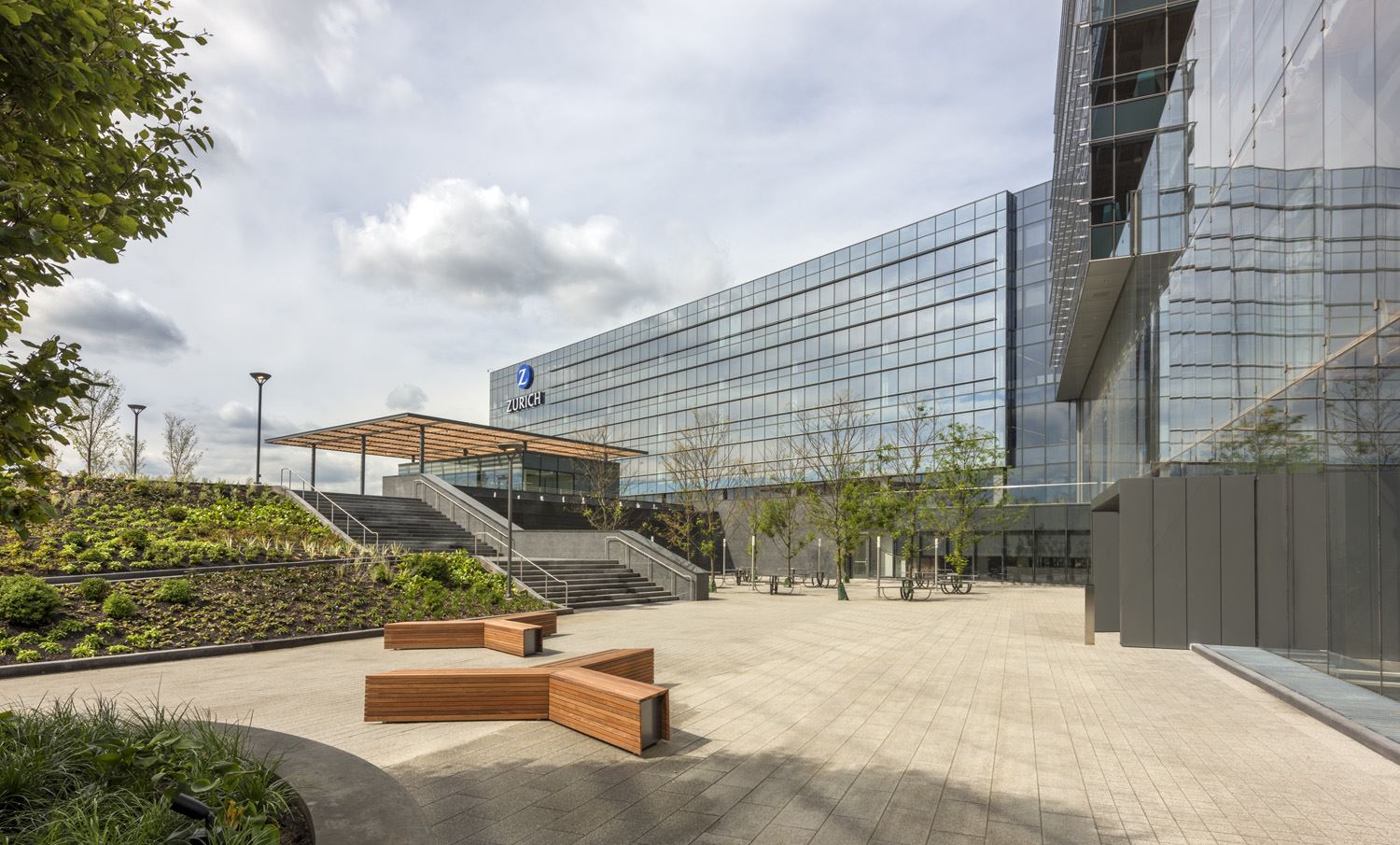 The Zurich North America Headquarters by Goettsch Partners