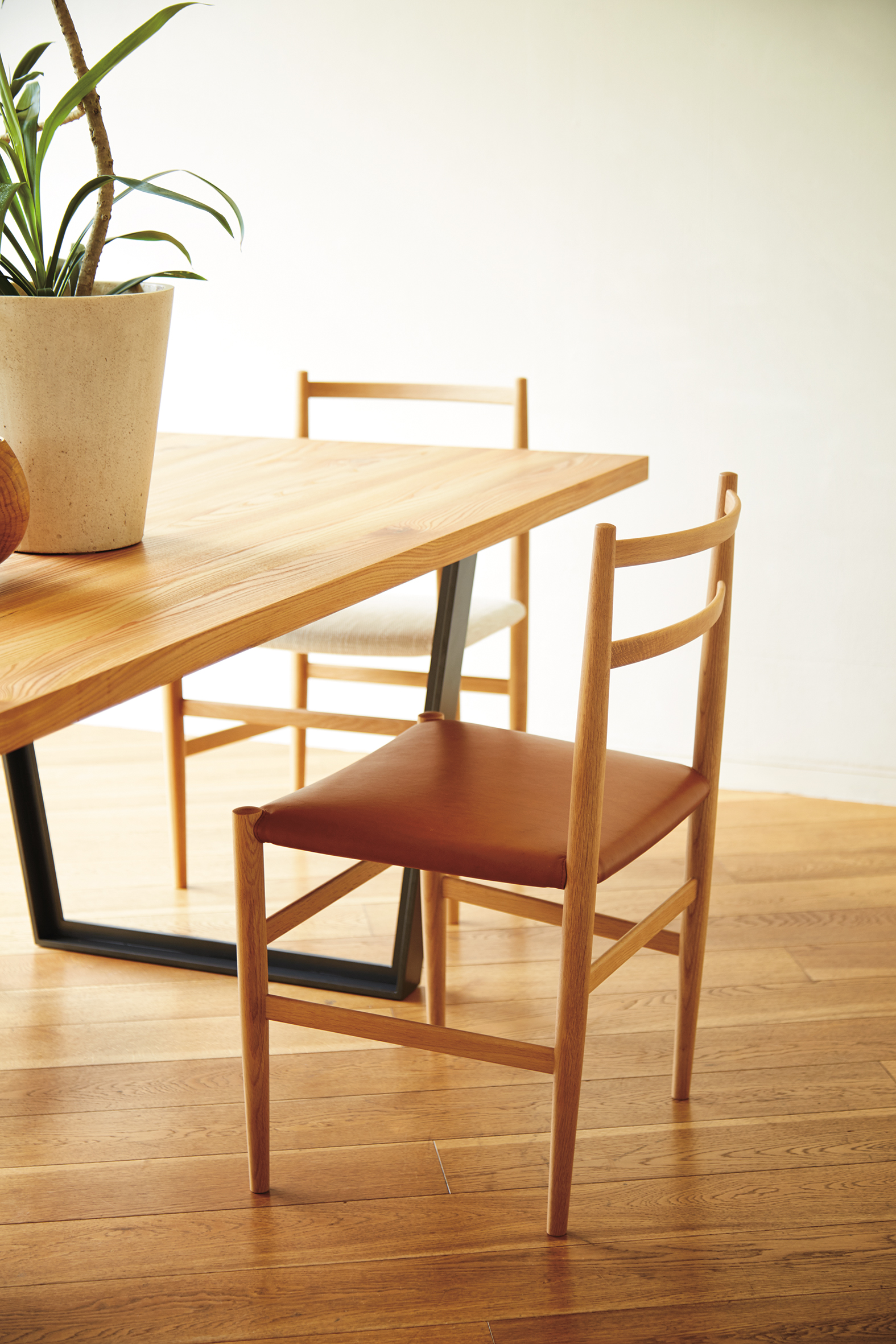 Root Chairs by Jin Kuramoto for Arflex Japan