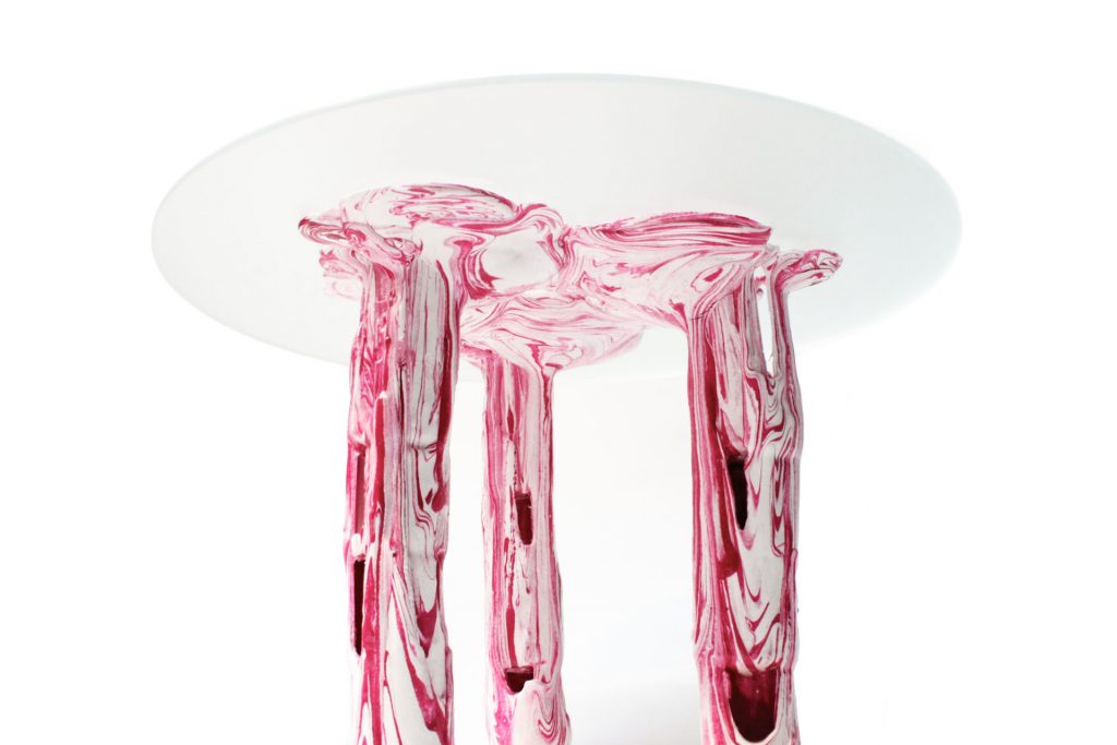 Color-fall Table by Wu Kai Xun & Estefanía Muñoz