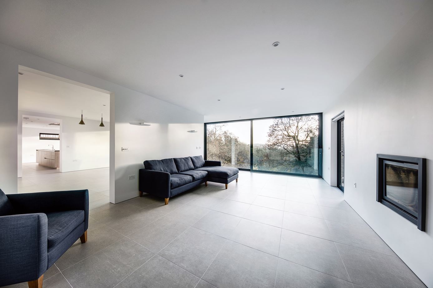 Hill House in Winchester, UK by AR Design Studio Architects