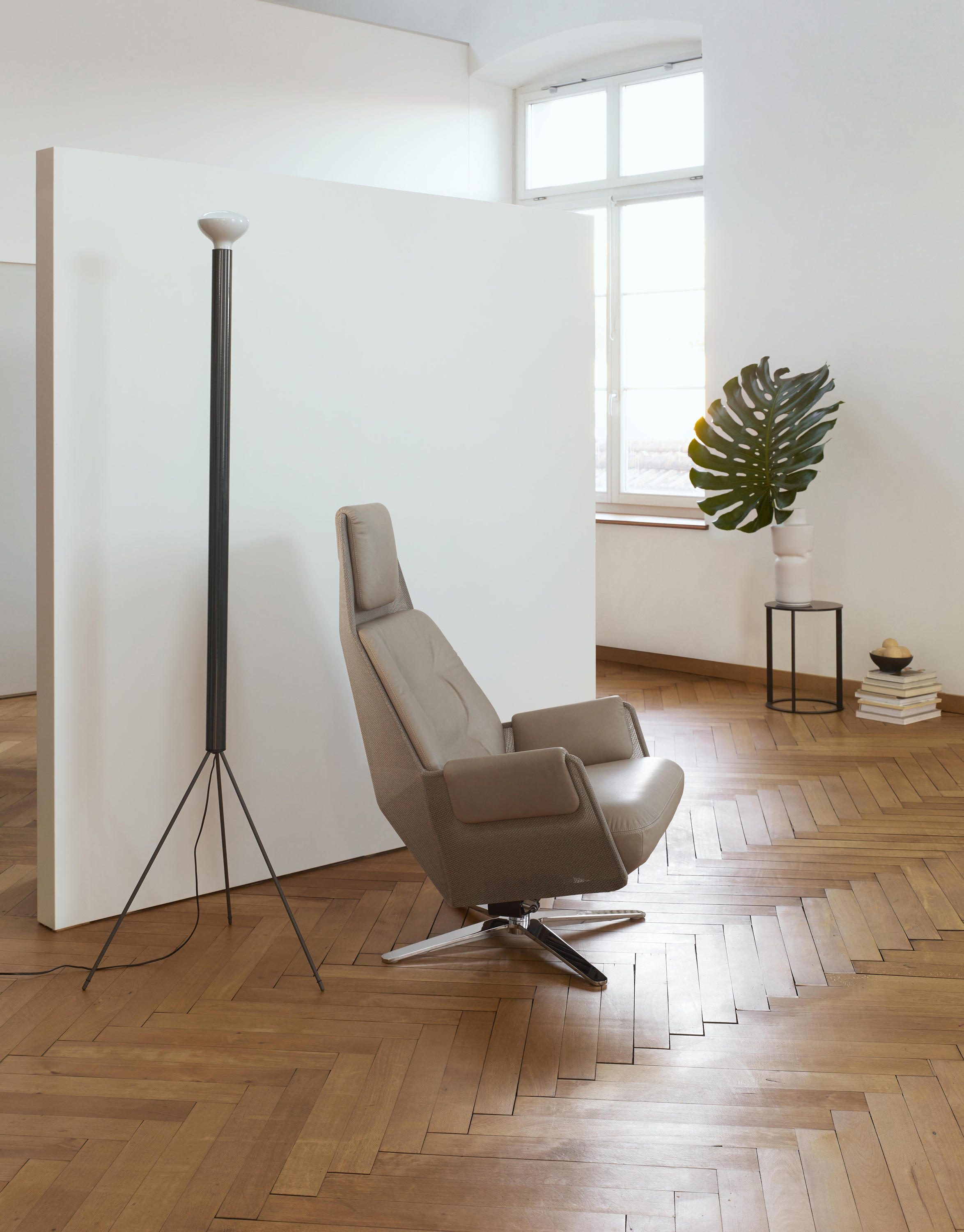 Mesh Recliner by Intertime