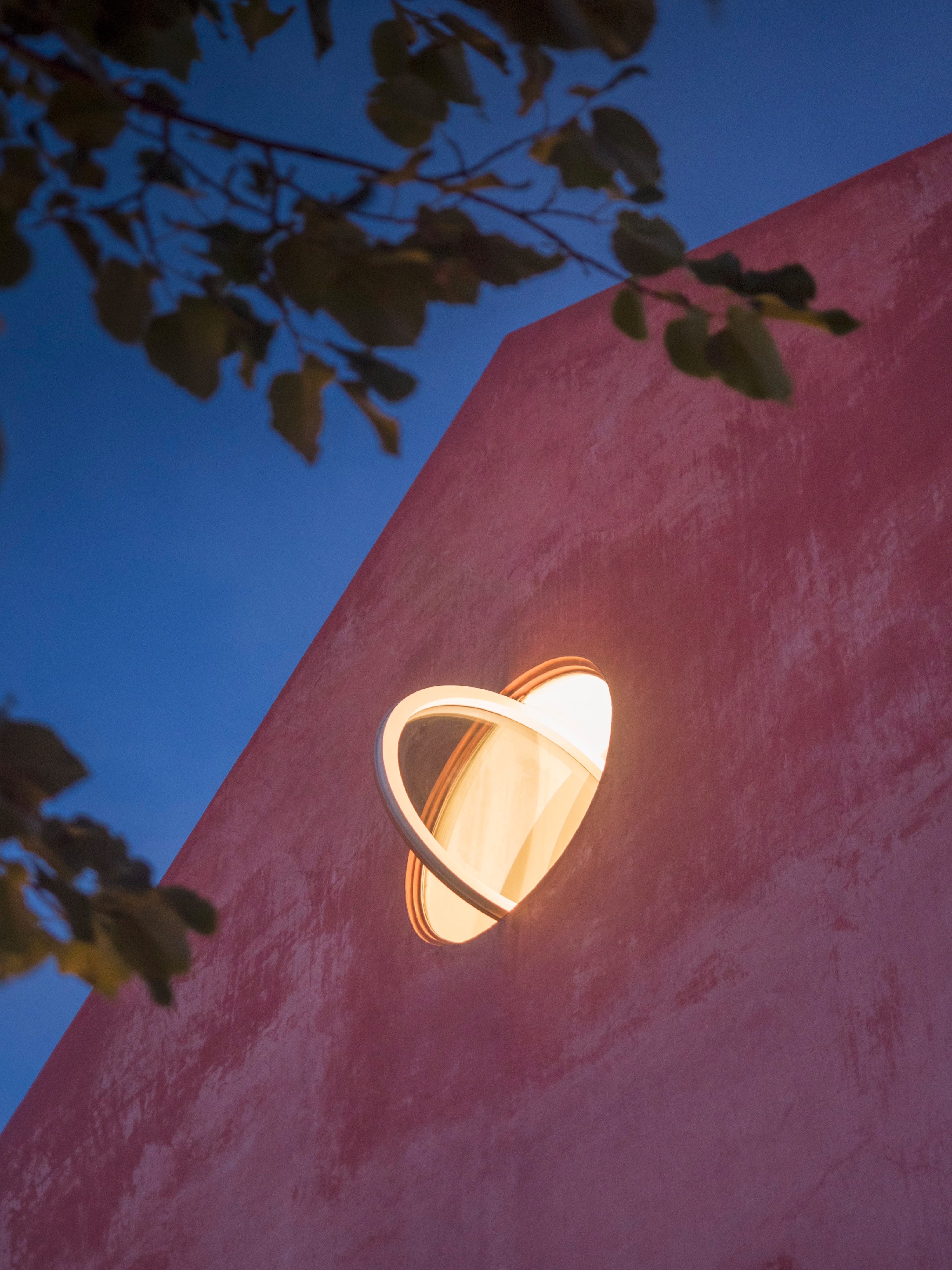Red House in Lisbon, Portugal by extrastudio