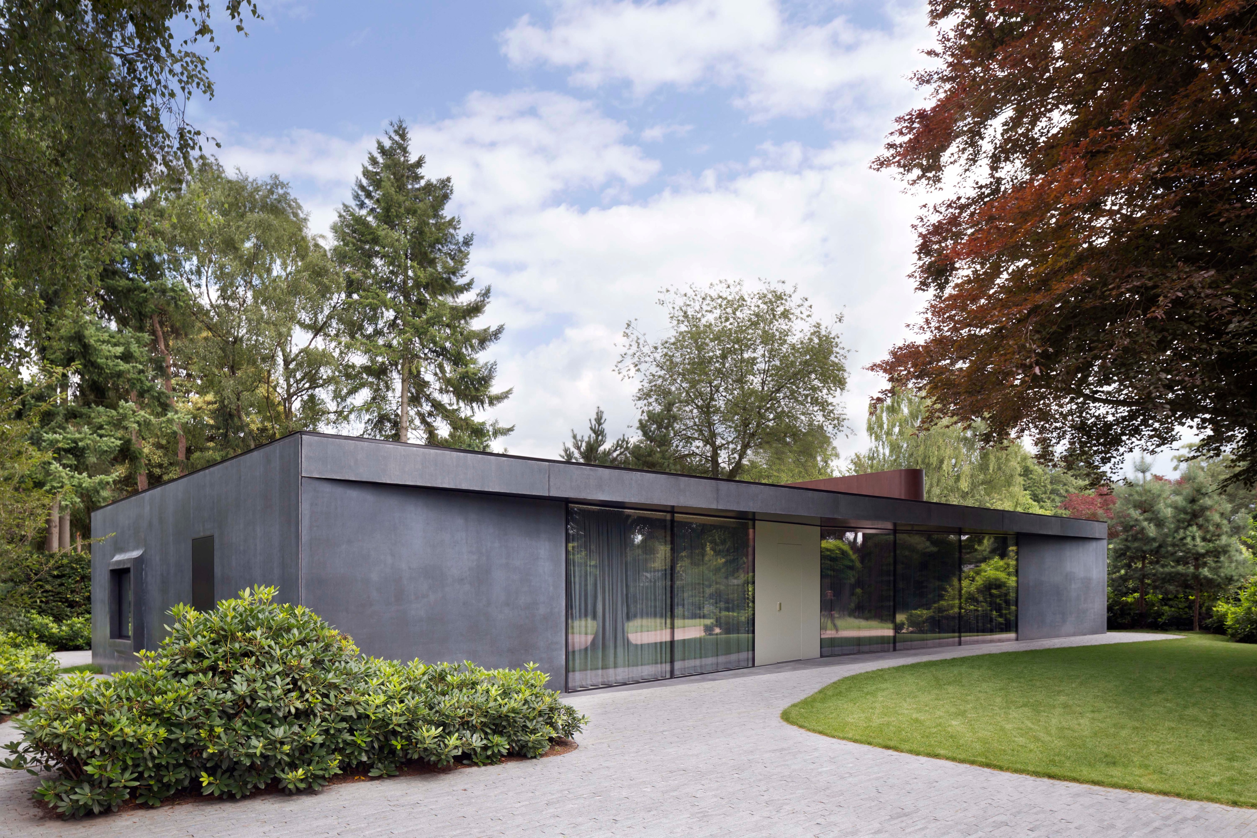 Villa X in Klein-Brabant, Netherlands by Barcode Architects